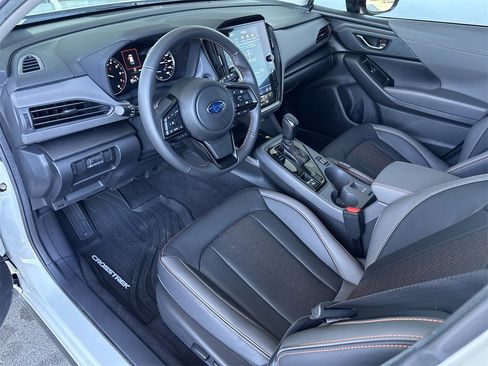 Certified 2025 Subaru Crosstrek 2.5i Limited w/ Popular Package #3A image 11