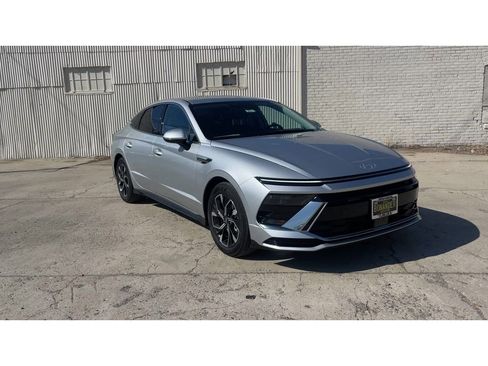 Used 2025 Hyundai Sonata SEL image 5