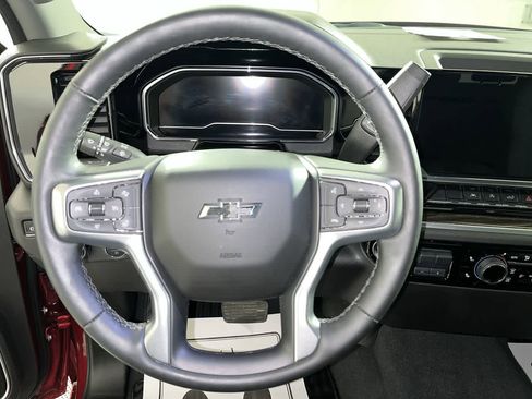 Used 2025 Chevrolet Silverado 1500 RST AWD/4WD image 16
