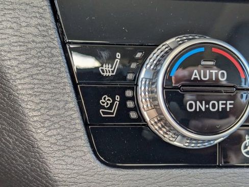 New 2026 Mitsubishi Outlander SEL FWD image 29