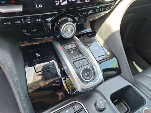 Used 2023 Acura MDX SH-AWD image 28