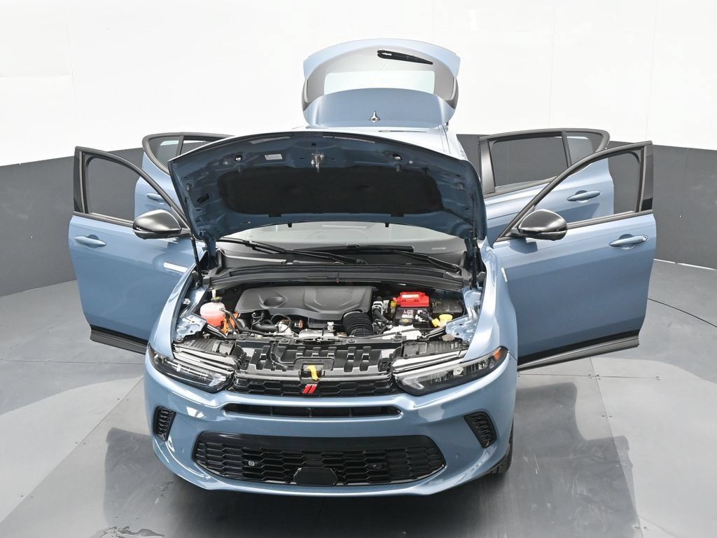 Used 2025 Dodge Hornet R/T w/ Tech Pack AWD/4WD image 69