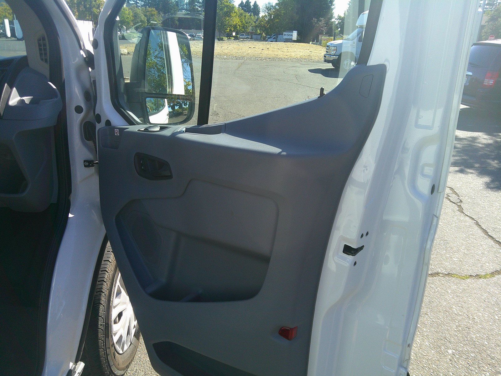 Used 2019 Ford Transit 350 XL RWD image 9