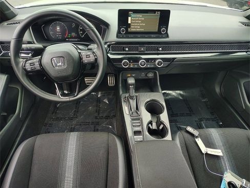 Used 2023 Honda Civic Sport image 12