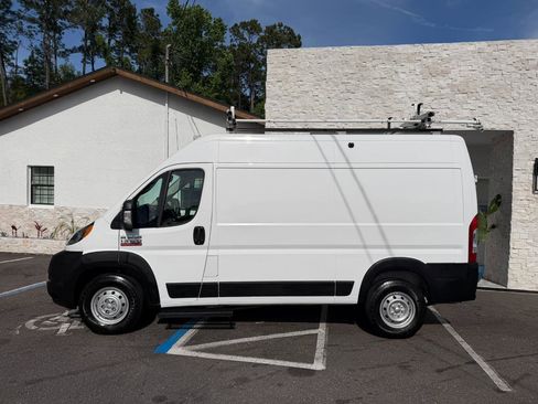Used 2021 RAM ProMaster 1500 FWD image 2