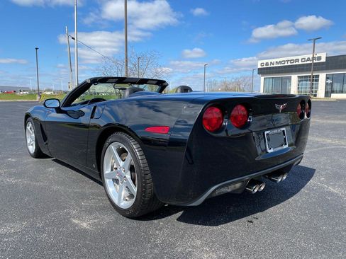 Used 2006 Chevrolet Corvette Convertible w/ Preferred Equipment Group RWD image 13