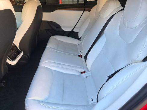 Used 2021 Tesla Model S Long Range image 11