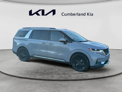 Used 2022 Kia Carnival SX FWD image 7