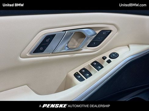 Used 2023 BMW 330i Sedan w/ Driving Assistance Package RWD image 3