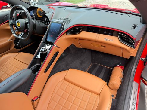 Used 2022 Ferrari Roma RWD image 47