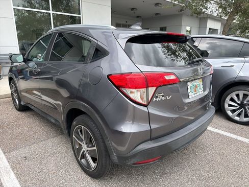 Used 2021 Honda HR-V EX-L image 3