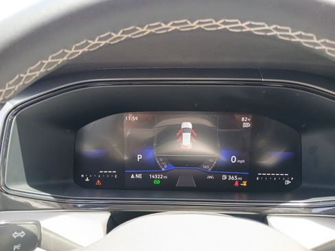Used 2025 Volkswagen Taos S FWD image 12