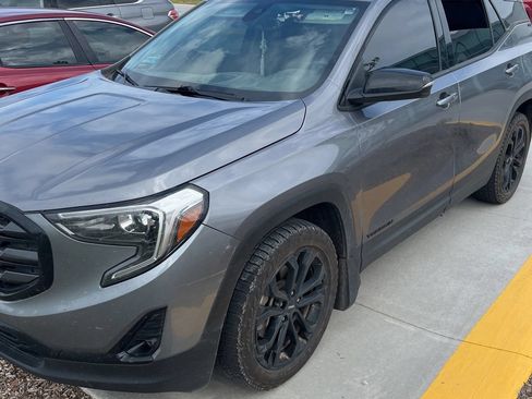Used 2020 GMC Terrain SLT w/ Preferred Package AWD/4WD image 4