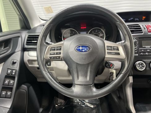 Used 2014 Subaru Forester 2.5i AWD/4WD image 14