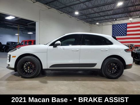Used 2021 Porsche Macan AWD/4WD image 12