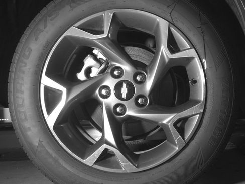 Used 2025 Chevrolet Trax LT FWD image 15