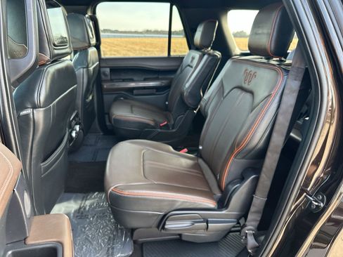 Used 2021 Ford Expedition Max King Ranch image 23