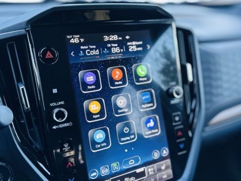 Used 2025 Subaru Forester Sport image 12