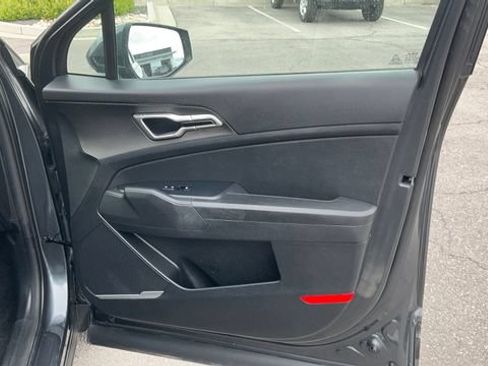 Certified 2023 Kia Sportage LX FWD image 20