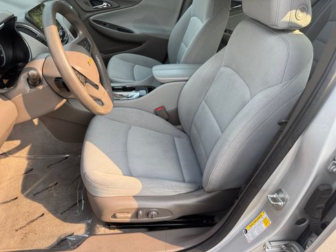 Used 2019 Chevrolet Malibu LT w/ Driver Confidence Package II FWD image 7