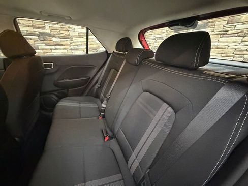 Certified 2023 Hyundai Venue SEL image 26