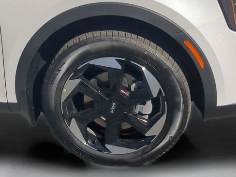 New 2026 Kia Sorento EX image 13
