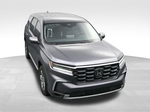 Used 2025 Honda Pilot EX-L image 38
