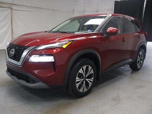Used 2023 Nissan Rogue SV AWD/4WD image 3