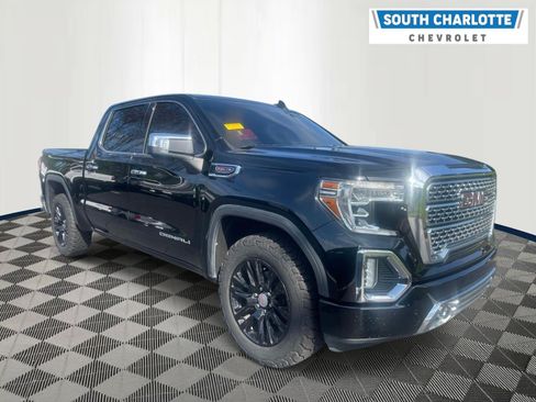Used 2019 GMC Sierra 1500 Denali w/ Driver Alert Package II AWD/4WD image 18
