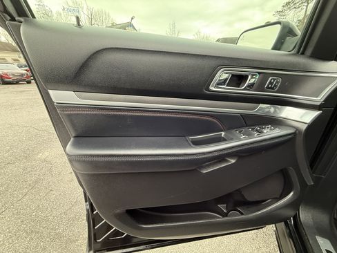 Used 2017 Ford Explorer Sport w/ Equipment Group 401A image 12