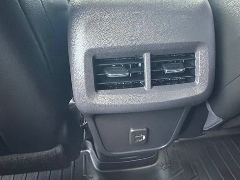 Used 2022 GMC Terrain SLT AWD/4WD image 14