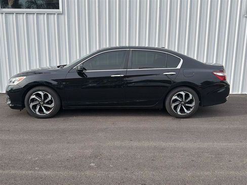 Used 2016 Honda Accord EX image 7