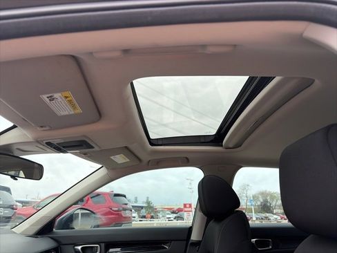 Used 2024 Honda Civic EX image 7