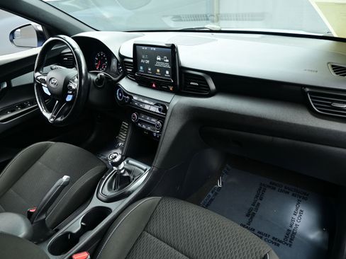Used 2020 Hyundai Veloster N w/ Performance Package FWD image 14