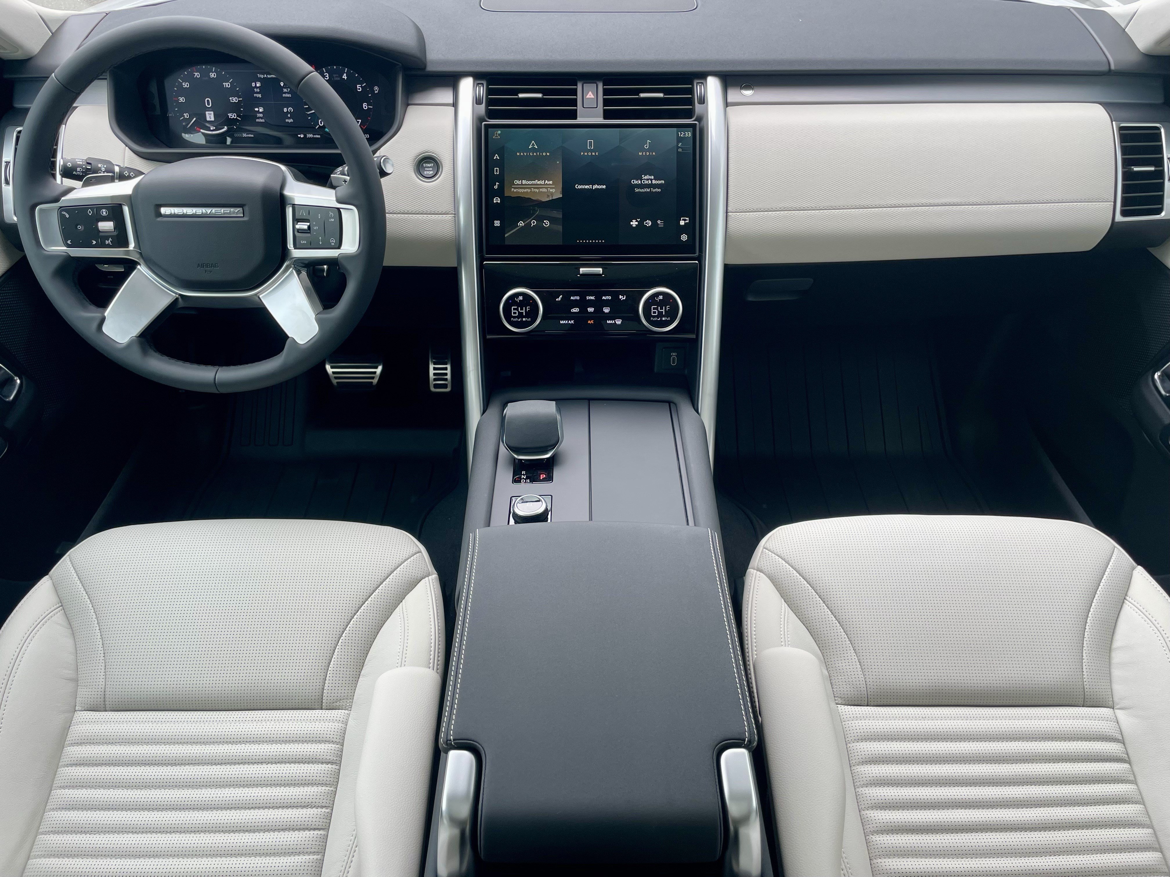 New 2026 Land Rover Discovery Dynamic SE AWD/4WD image 16