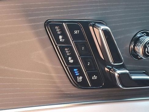 New 2025 Cadillac Lyriq Luxury w/ LPO, Floor Liner Package image 15