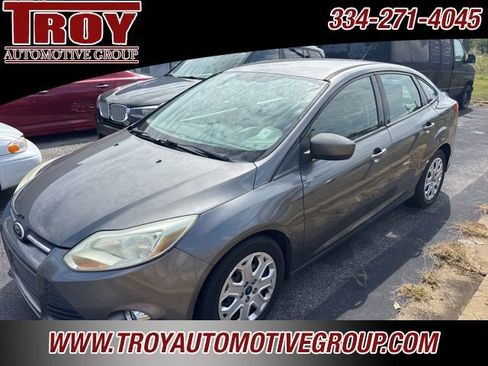 Used 2012 Ford Focus SE image 1