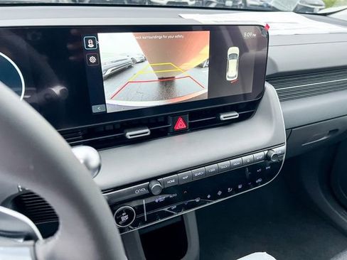 New 2026 Hyundai Ioniq 5 SE image 21