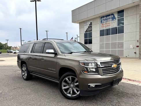 Used 2016 Chevrolet Suburban LTZ AWD/4WD image 2