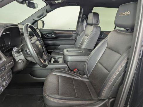 Used 2024 Chevrolet Tahoe High Country image 11