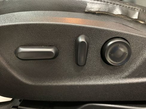 Used 2014 Chevrolet Malibu LT image 5