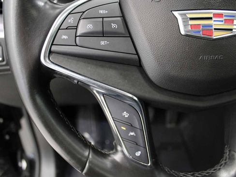 Used 2019 Cadillac XT5 Luxury image 21