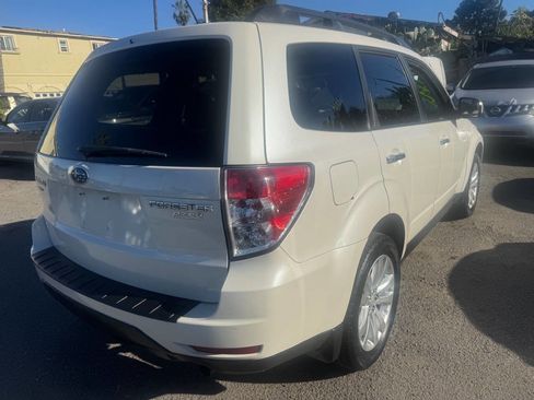 Used 2013 Subaru Forester 2.5X Premium image 5