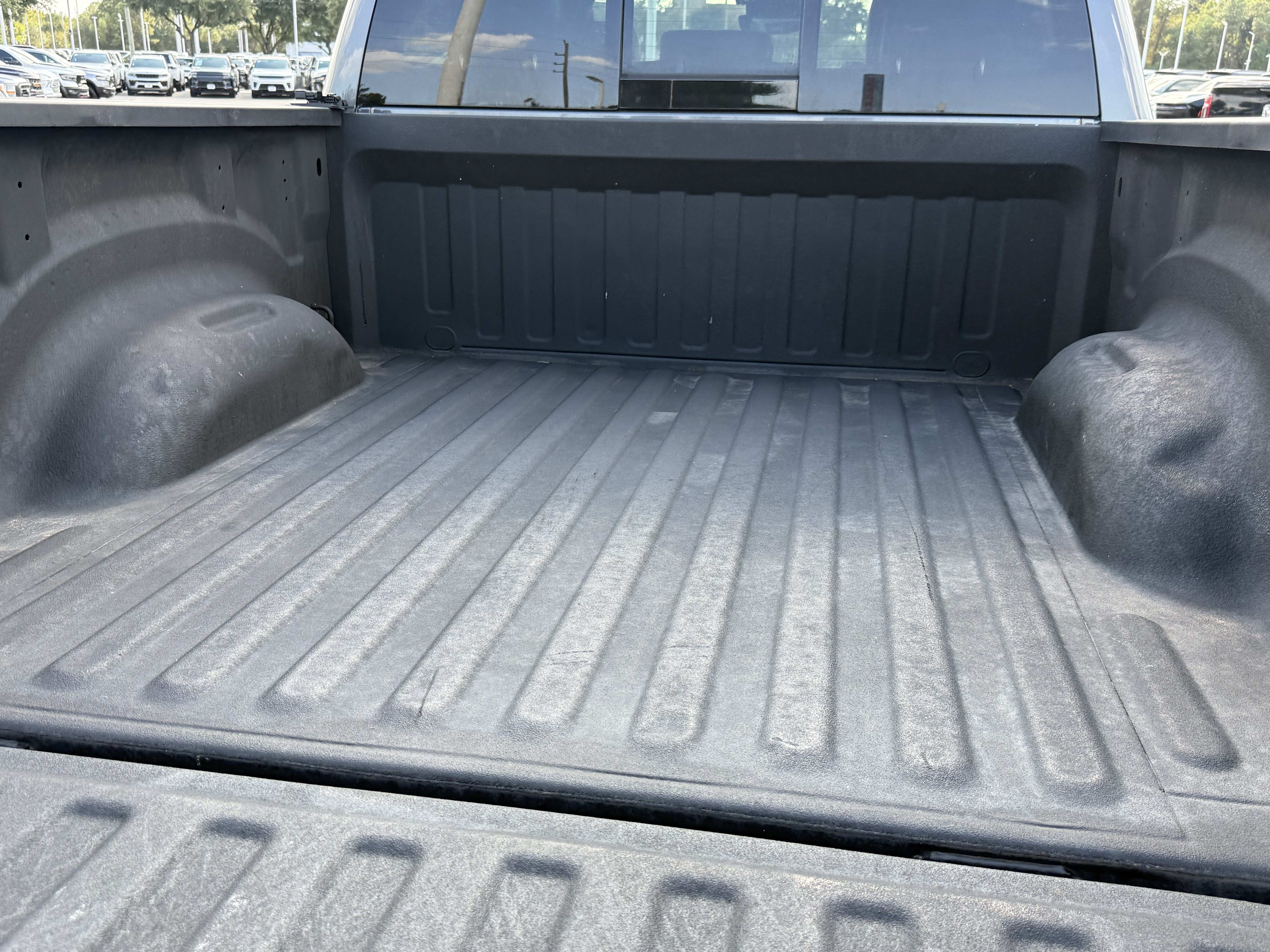 Used 2019 RAM 1500 Limited w/ Advanced Safety Group AWD/4WD image 32