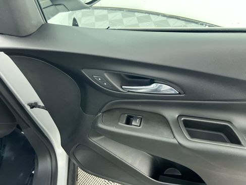 Used 2022 Chevrolet Equinox LT image 30