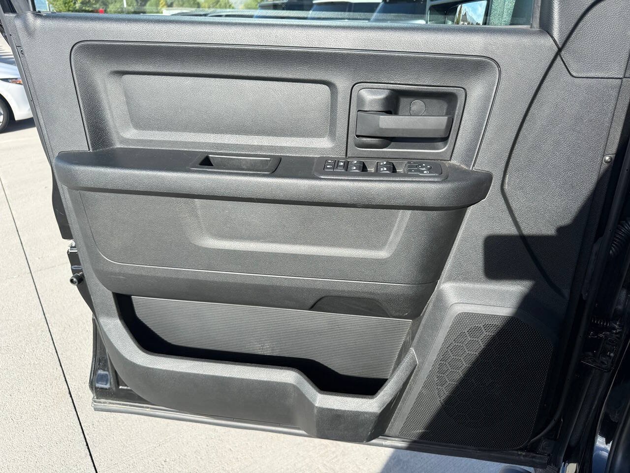 Used 2025 RAM 2500 Tradesman AWD/4WD image 33