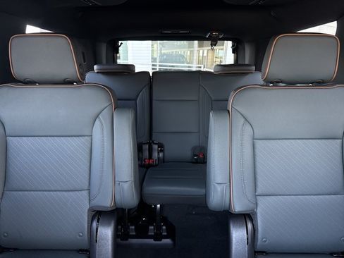 New 2026 GMC Yukon AT4 w/ AT4 Premium Package AWD/4WD image 21