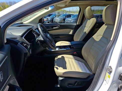 Certified 2020 Ford Edge SEL w/ Class II Trailer Tow Package AWD/4WD image 13