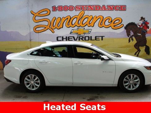 Used 2022 Chevrolet Malibu LT image 1