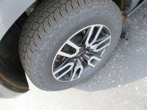 Certified 2022 GMC Yukon AT4 AWD/4WD image 14